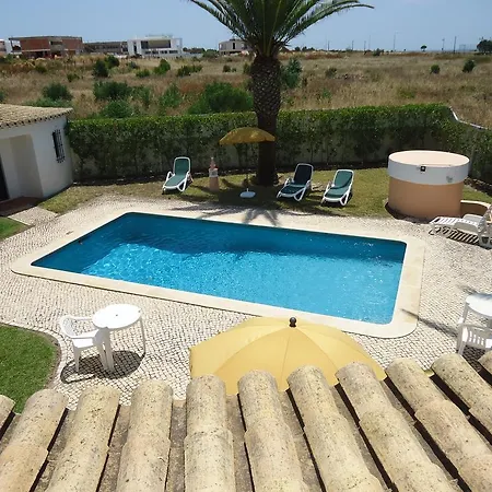 Vila Costa D'oiro